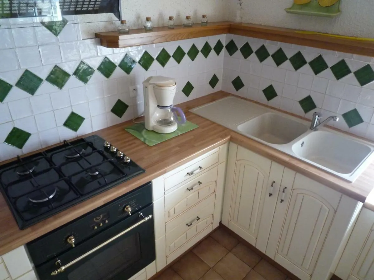 Les Bruyeres Villa Scrignac France