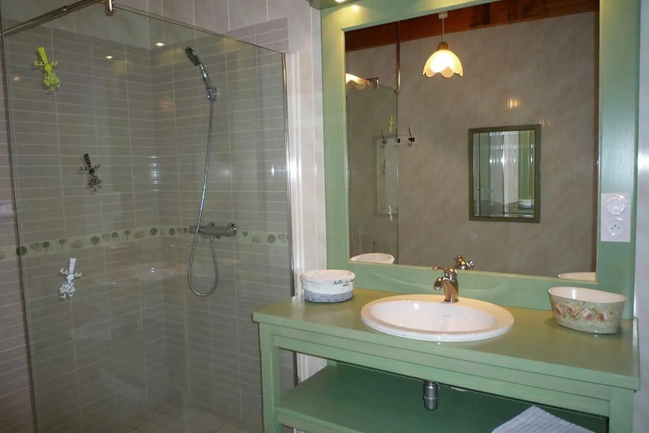 Les Bruyeres Villa Scrignac Holiday home