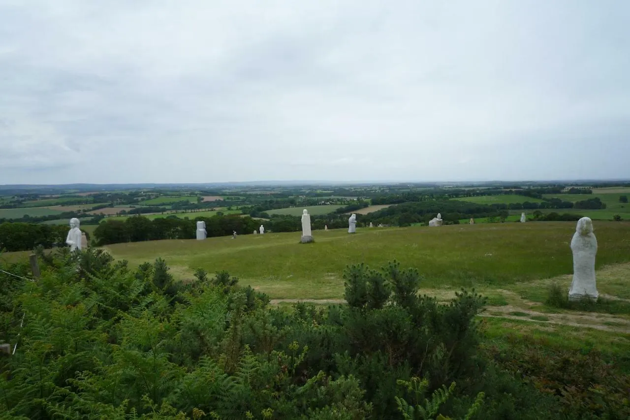 Les Bruyeres Villa Scrignac 0*,  France