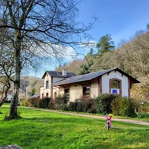 Ostal - D'etape De La Gare Mini-hôtel